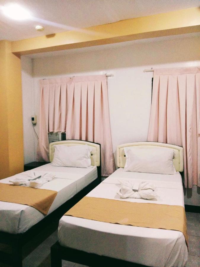 Amax Inn Cebu Mandaue Exterior foto