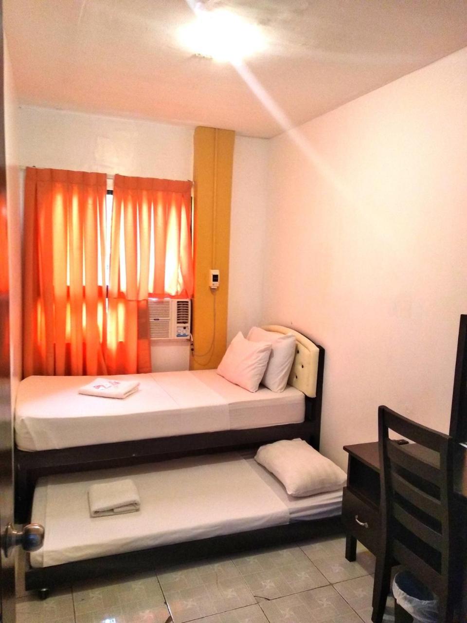 Amax Inn Cebu Mandaue Exterior foto