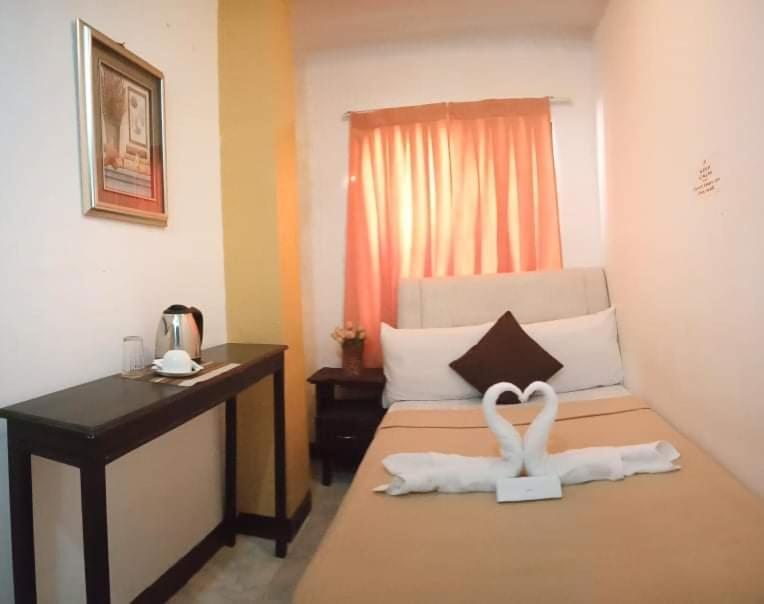 Amax Inn Cebu Mandaue Exterior foto